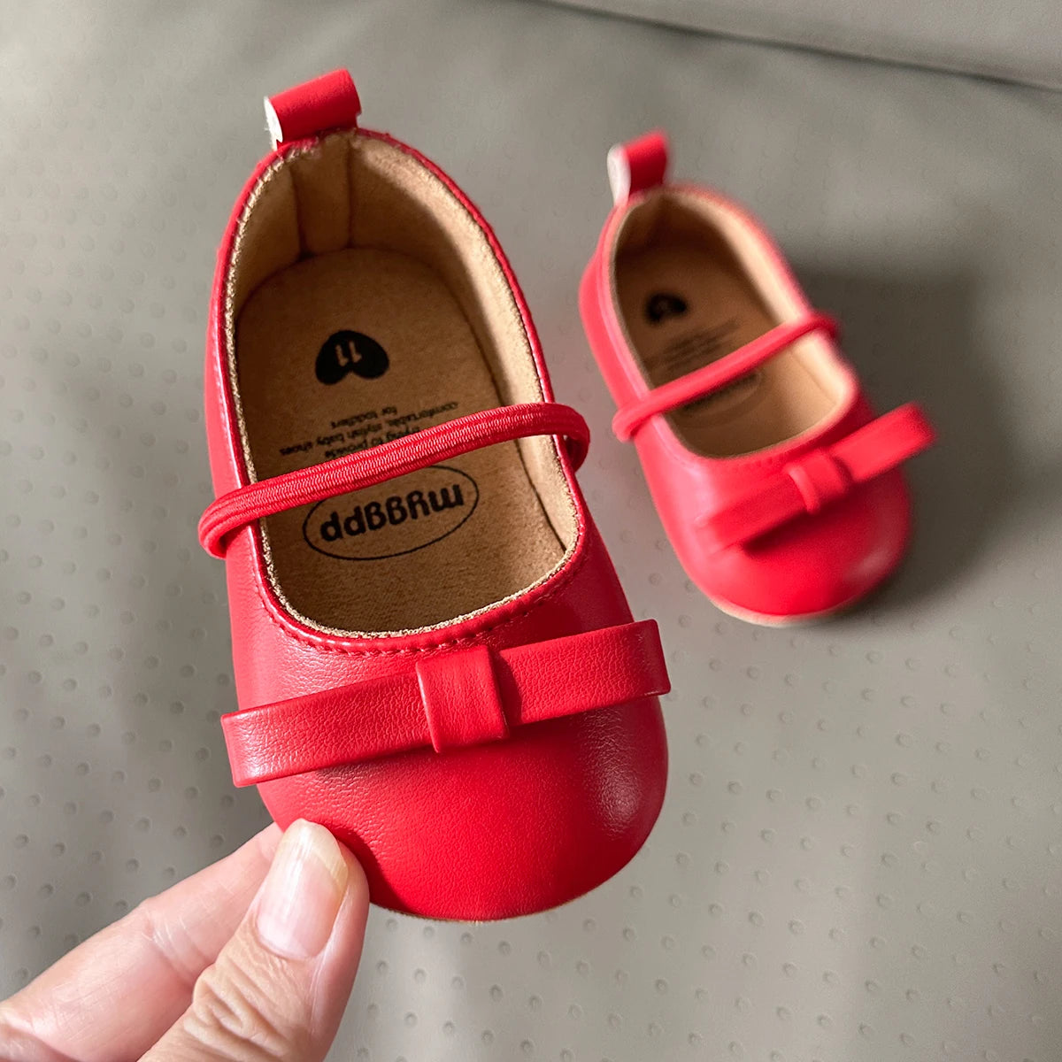 Sapato de Couro Plumi — Premium Antiderrapante (0-18 meses)