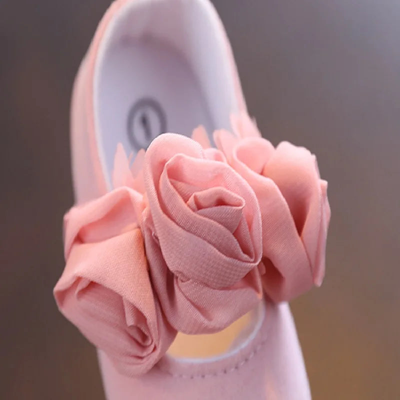 Sapatilha Princesa de Renda Plumi — Batizado e Festa (0-18 meses)