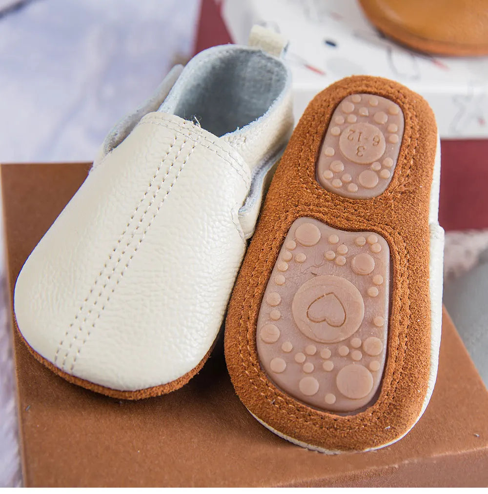 Mocassim de Couro Plumi — Pelúcia de Inverno (0-24m)