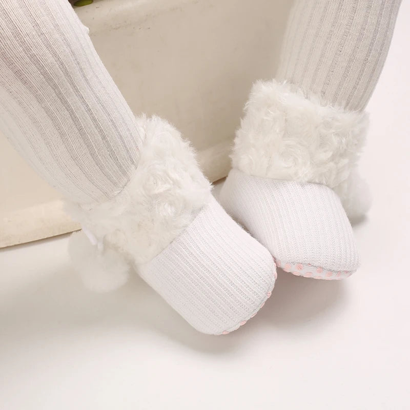 Botinha Quentinha Plumi — Inverno Antiderrapante (0-18m)