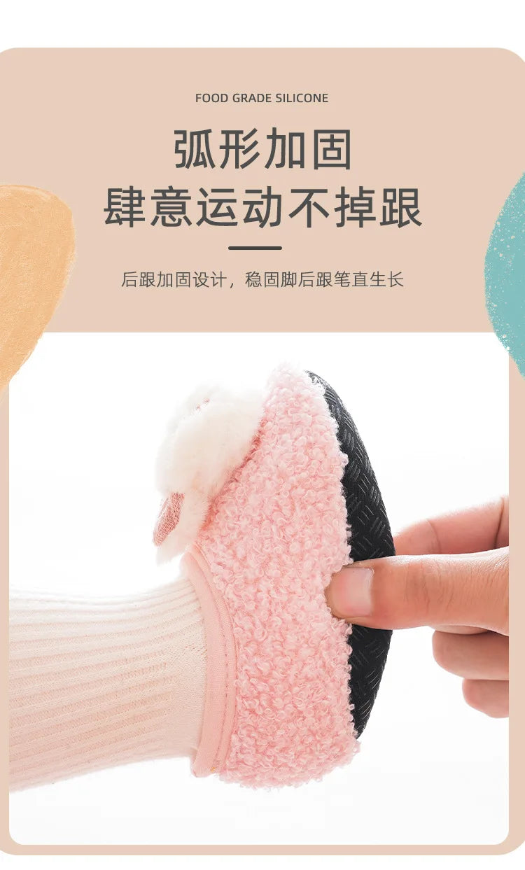 Pantufa Coelhinho Plumi — Quentinha Antiderrapante