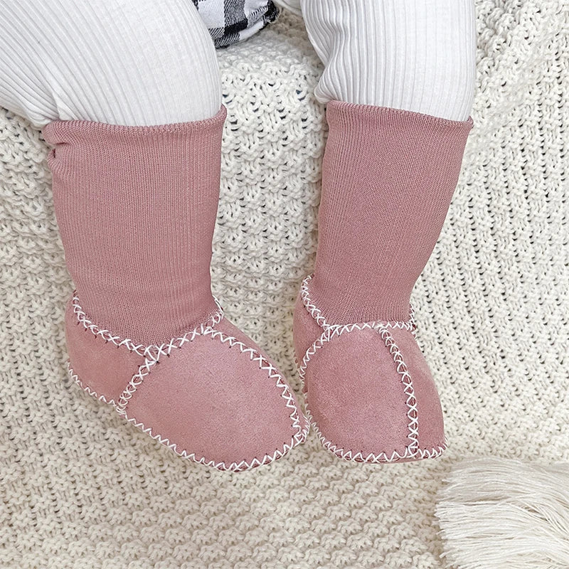 Botinha de Camurça Plumi — Pelúcia de Inverno (0-12m)