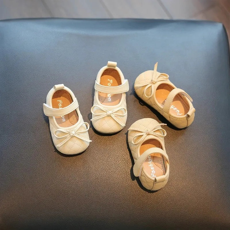Sapatilha Princesa Plumi — Festa e Passeio (0-3 anos)