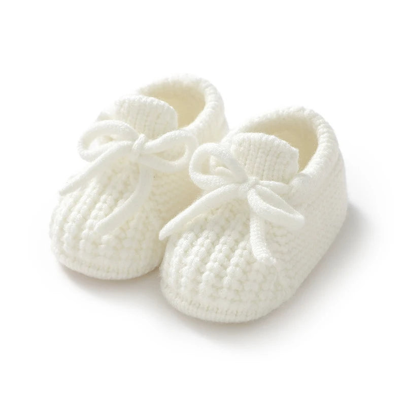 Botinha de Tricô Plumi — Quentinha para o Berço (0-18 meses)