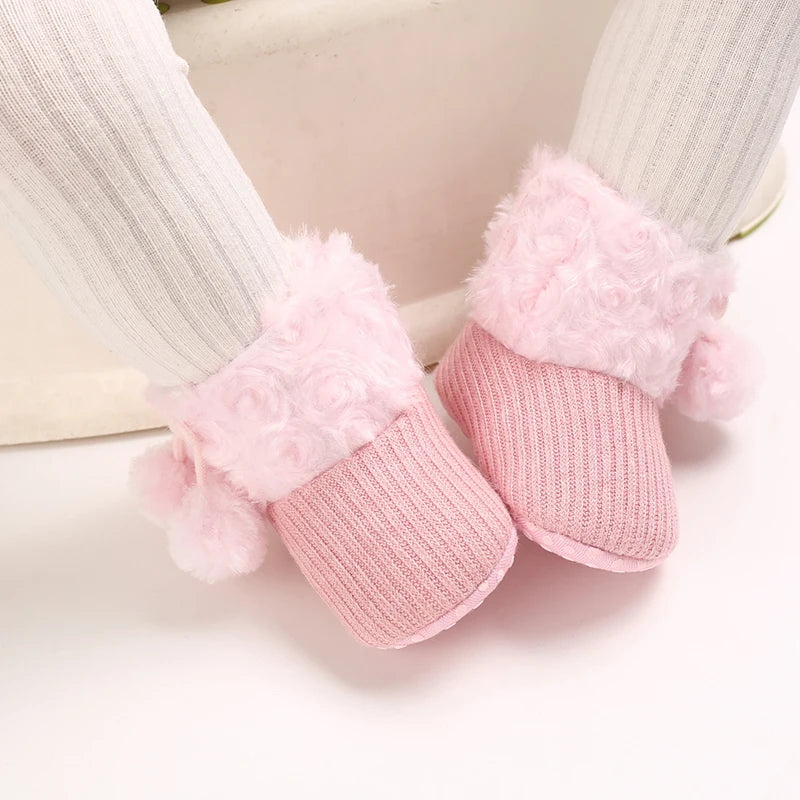 Botinha Quentinha Plumi — Inverno Antiderrapante (0-18m)