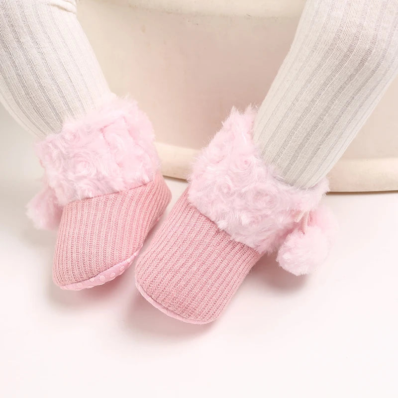 Botinha Quentinha Plumi — Inverno Antiderrapante (0-18m)