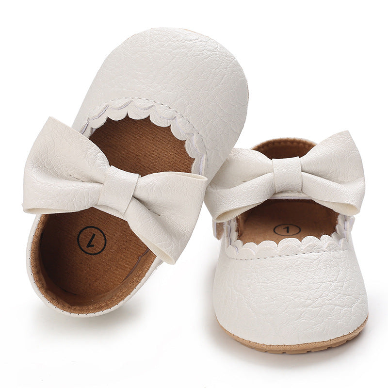 Sapatilha Laço Plumi — Couro PU Antiderrapante (0-18m)