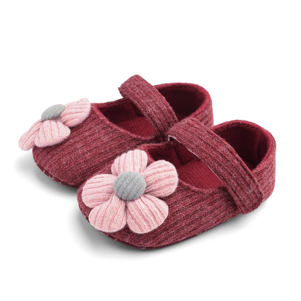 Sapatinho Retrô de Algodão Plumi — Laço e Flor (0-12 meses)