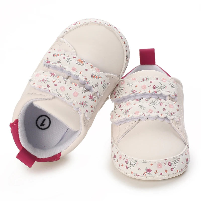 Tênis Princesa Plumi — Flores e Laço (0-18m)