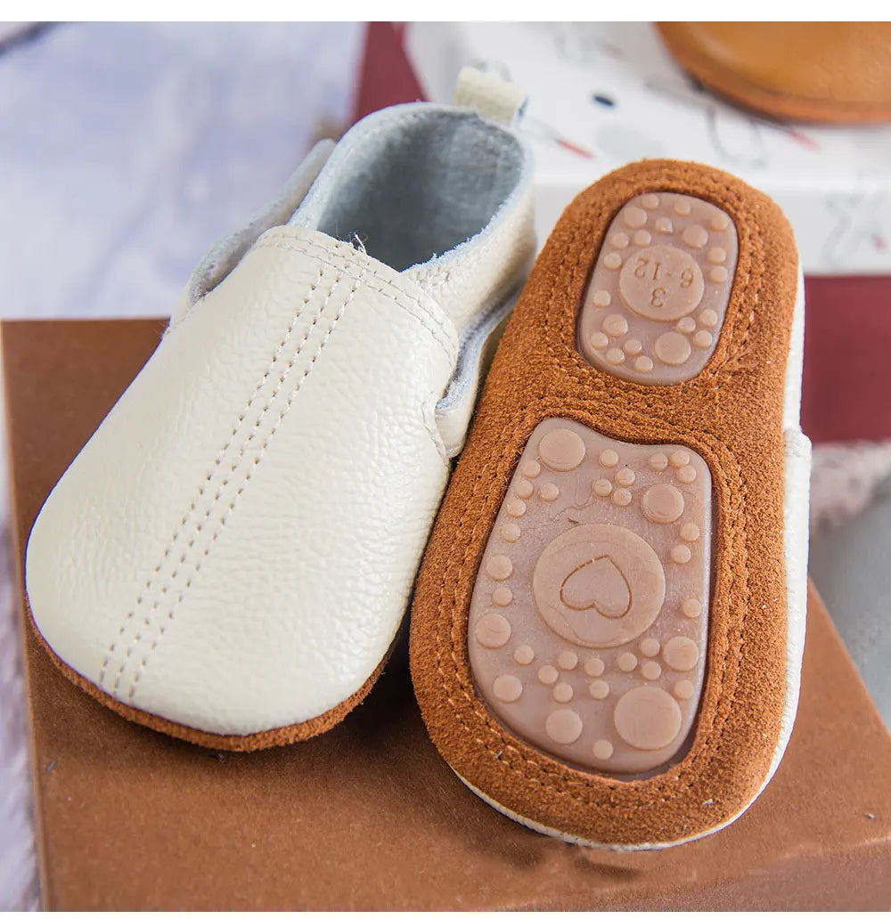 Mocassim de Couro Plumi — Pelúcia de Inverno (0-24m)