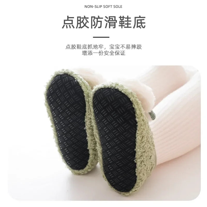 Pantufa Coelhinho Plumi — Quentinha Antiderrapante