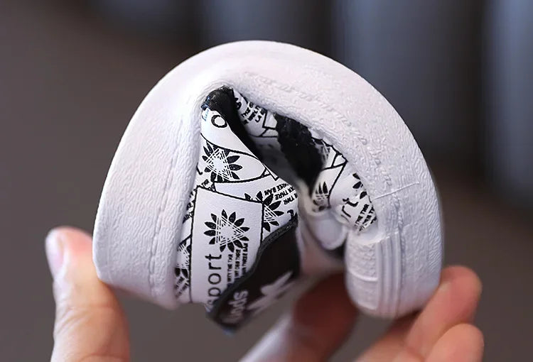 Tênis Casual Plumi — Solado de Borracha (BR 21-30)